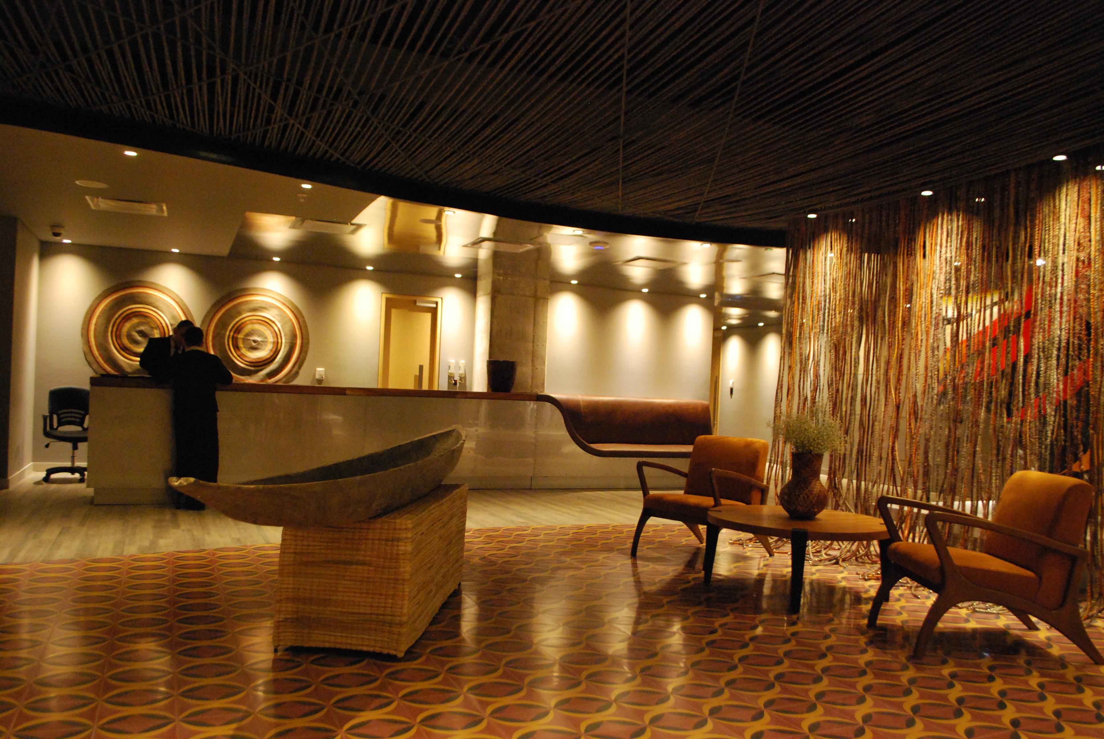 Movich Buro 51 Hotel Barranquilla  Ngoại thất bức ảnh The interior of the lounge