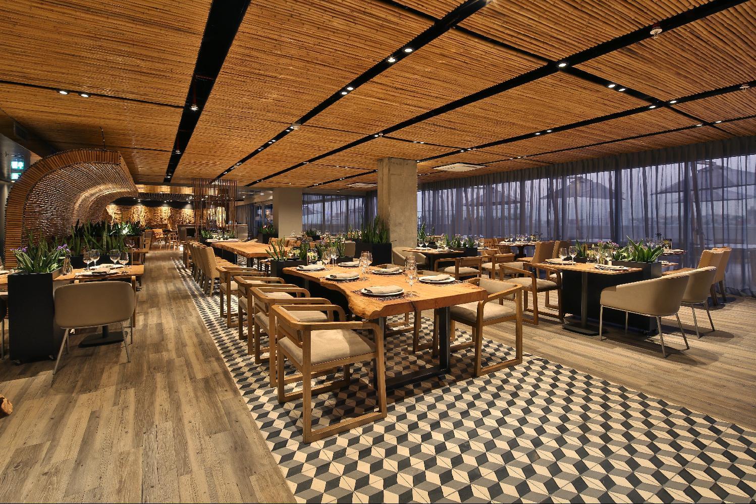 Movich Buro 51 Hotel Barranquilla  Ngoại thất bức ảnh Restaurant interior